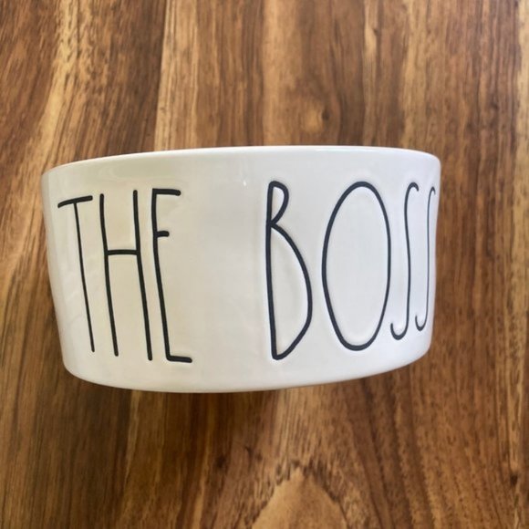 Pet Food and Water Dish The Boss Dog Bowl - Picture 2 of 5